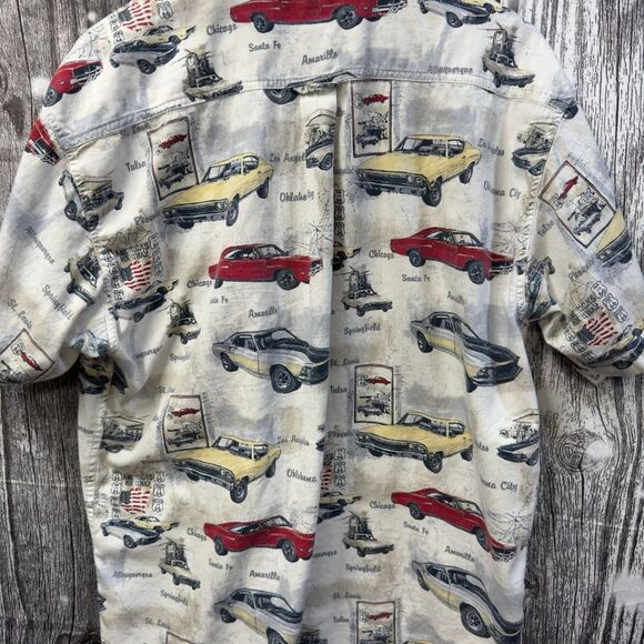 Large Redhead Casual Button Down Cars - Picture 2 of 3